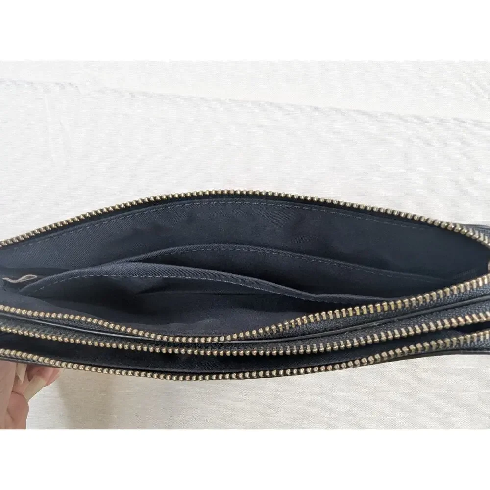 Coach Navy Silver Snowflake Corner Double Zip Wristlet (Missing Zipper Pull)